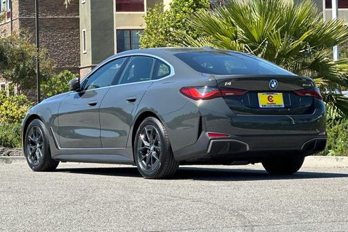 Individual Dravit Grey Metallic 2023 BMW i4 Gran Coupe eDrive35