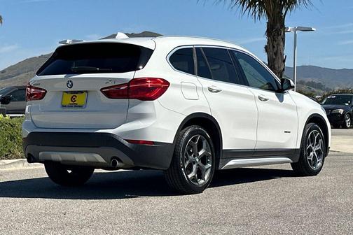 Alpine White 2018 BMW X1 xDrive28i