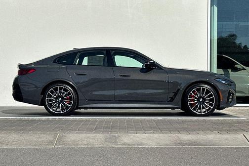 Dravit Grey Metallic 2026 BMW i4 Gran Coupe M60