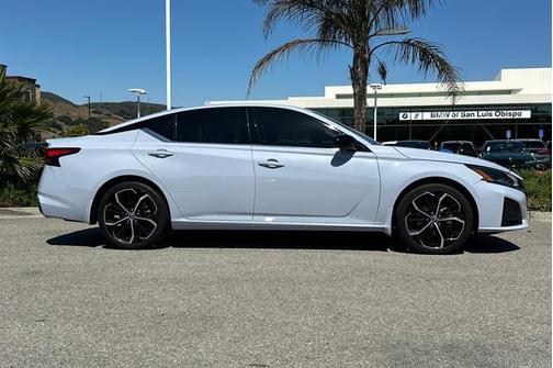 2024 Nissan Altima SR FWD
