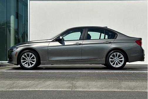 2016 BMW 320 i