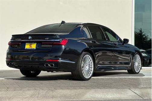 2022 BMW ALPINA B7 xDrive