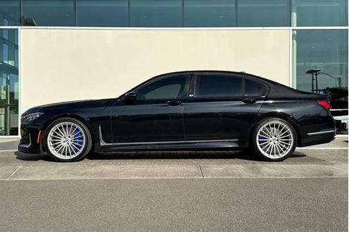 2022 BMW ALPINA B7 xDrive