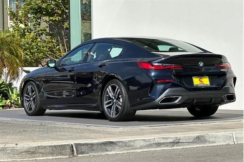 2022 BMW 840 i