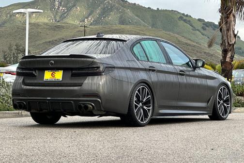 2022 BMW M550 i Xdrive