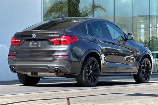 2018 BMW X4 M40i