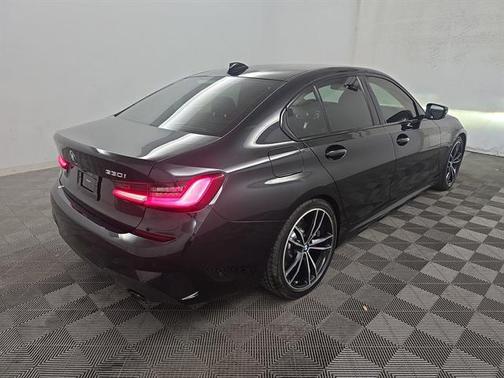 2021 BMW 330 330i