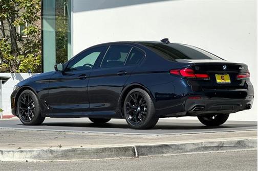 2022 BMW 540 i
