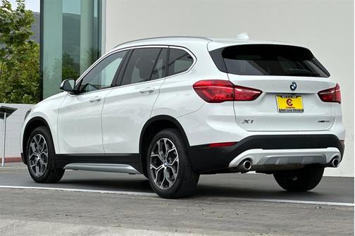 2022 BMW X1 sDrive28i