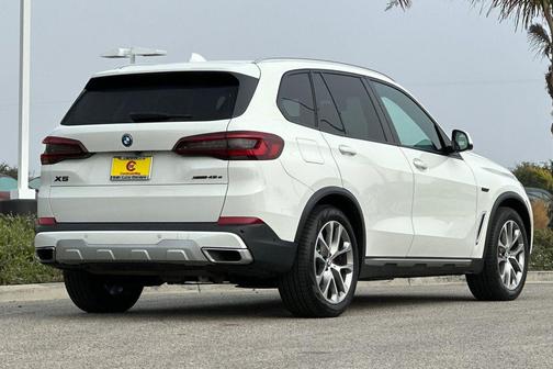 2022 BMW X5 PHEV xDrive45e