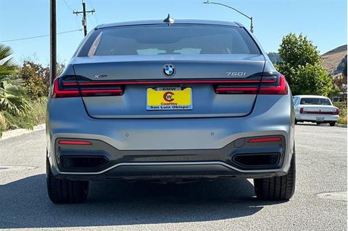 2022 BMW 750 i xDrive