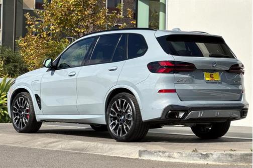 2026 BMW X5 PHEV xDrive50e