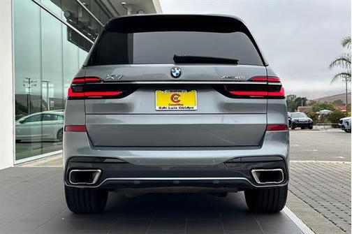 2023 BMW X7 xDrive40i
