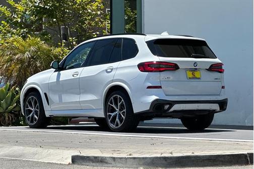 2023 BMW X5 sDrive40i