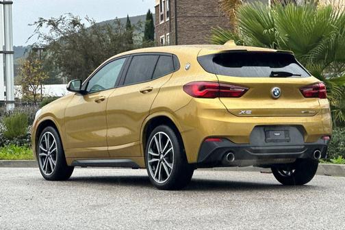 2023 BMW X2 sDrive28i