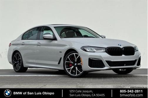 2022 BMW 530 i