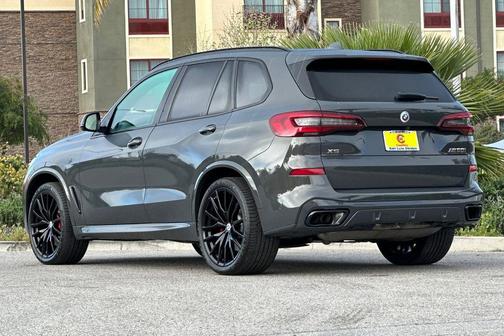 2023 BMW X5 M50i