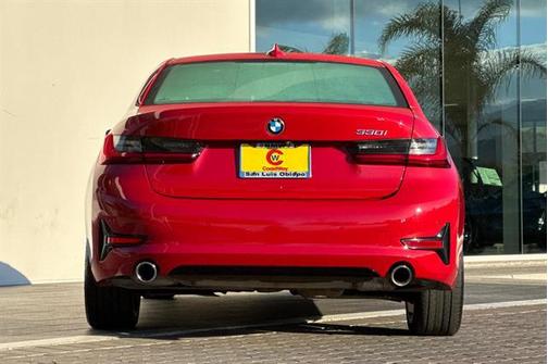 2022 BMW 330 330i