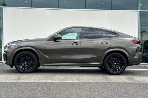 2020 BMW X6 M50i