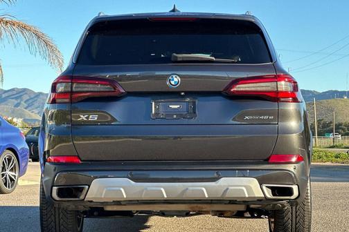 2022 BMW X5 PHEV xDrive45e