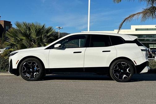 2024 BMW iX xDrive50