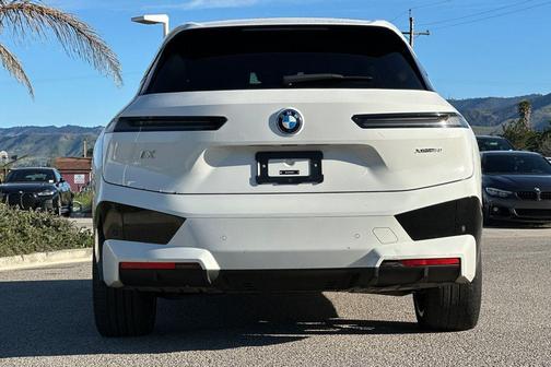 2024 BMW iX xDrive50