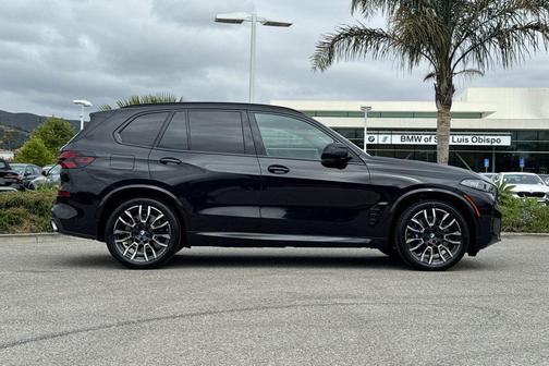 Black Sapphire Metallic 2026 BMW X5 PHEV xDrive50e