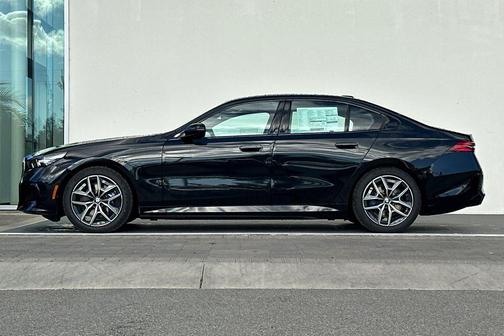 2026 BMW i5 eDrive40