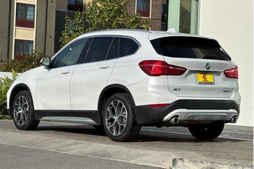 2022 BMW X1 xDrive28i