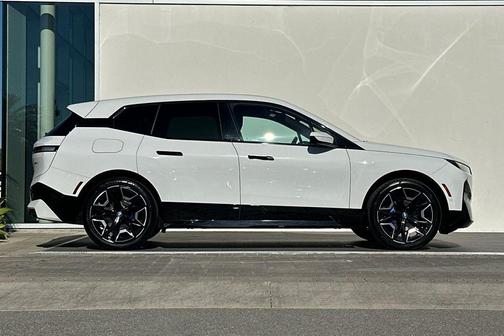 2023 BMW iX xDrive50