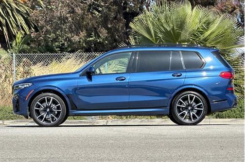 2022 BMW X7 xDrive40i
