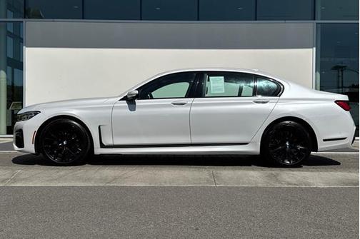 2021 BMW 740 xDrive