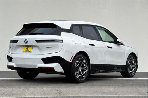 2023 BMW iX xDrive50