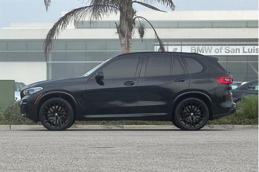 2022 BMW X5 M50i