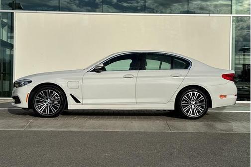 2020 BMW 530e iPerformance