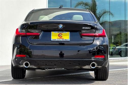 2025 BMW 330 330i Sedan