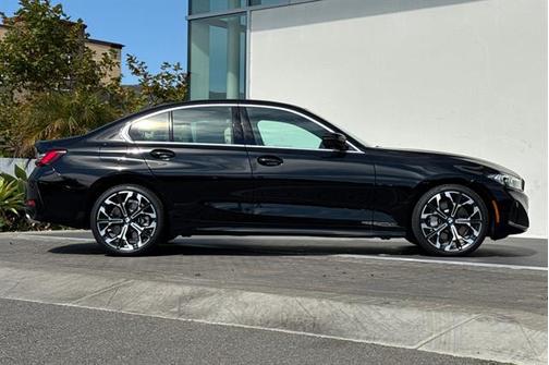 2025 BMW 330 330i Sedan