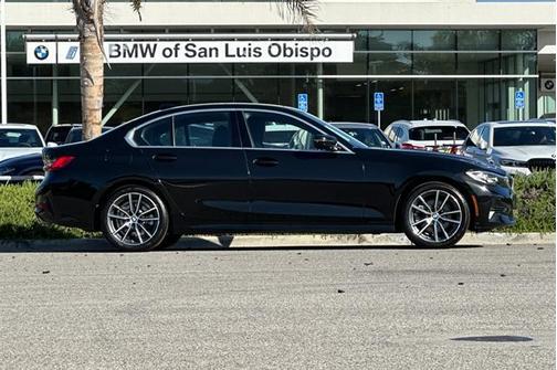 2020 BMW 330 330i
