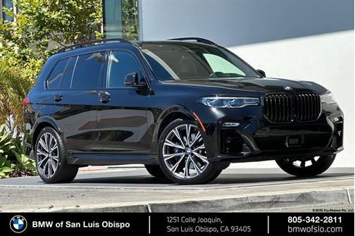 2022 BMW X7 M50i