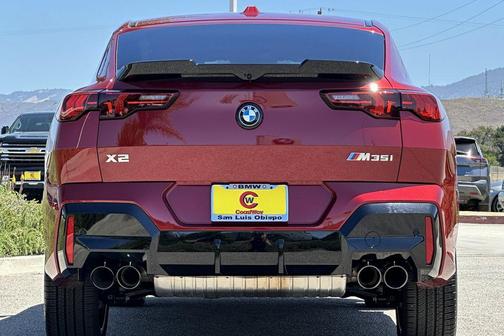 Vegas Red Metallic 2024 BMW X2 M35i