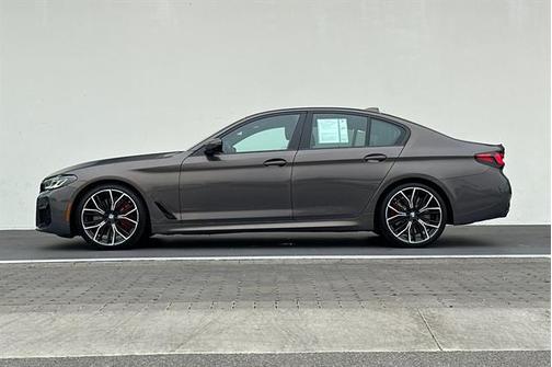 2022 BMW M550 i Xdrive