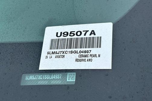 Ceramic Pearl Metallic Tri-Coat 2025 Lincoln Aviator Reserve AWD
