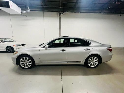2007 Lexus LS 460 Base