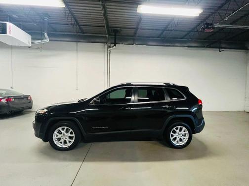 2014 Jeep Cherokee Sport