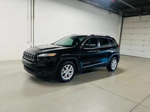 2014 Jeep Cherokee Sport