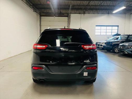 2014 Jeep Cherokee Sport