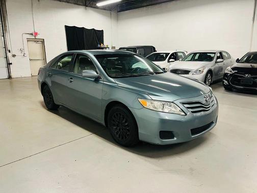 2010 Toyota Camry LE