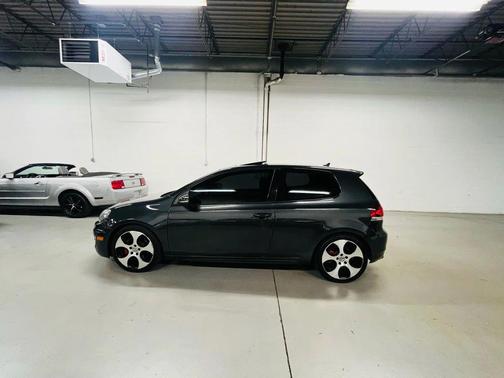 2011 Volkswagen GTI 2-Door
