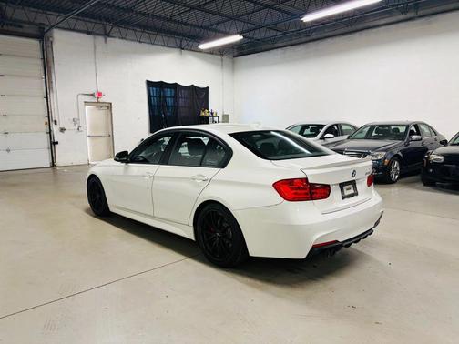 White 2013 BMW 328 i
