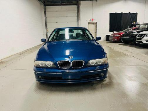 2003 BMW 540 i